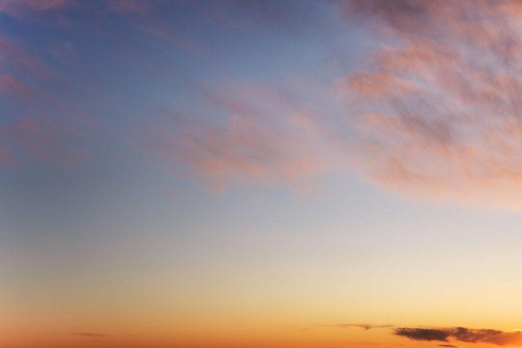 TW01 sky
