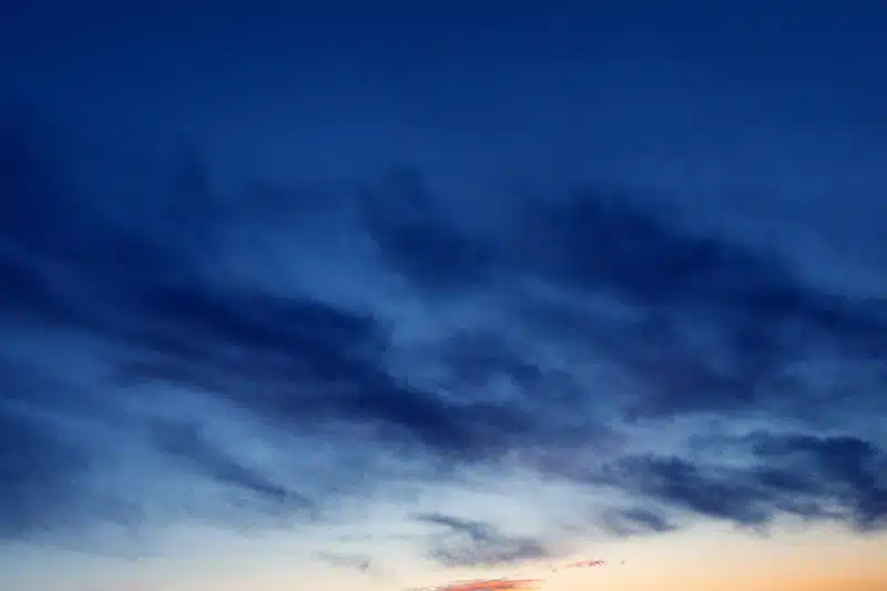 E01 sky