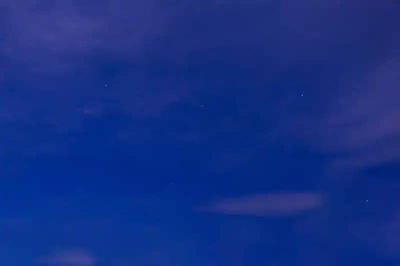 E07 sky