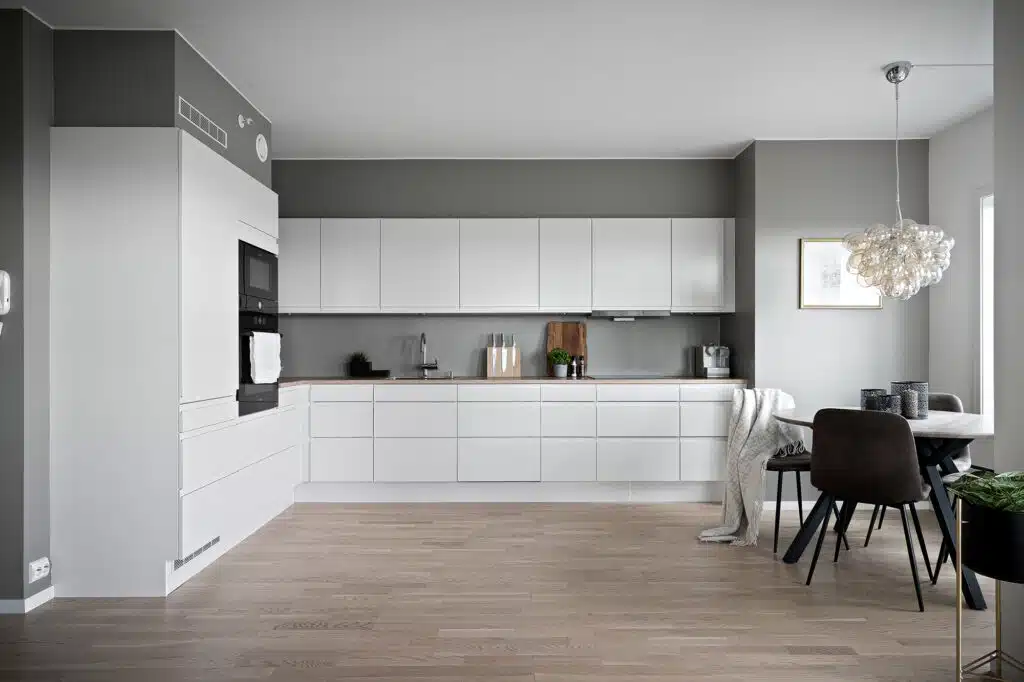 Commercial Style example 14